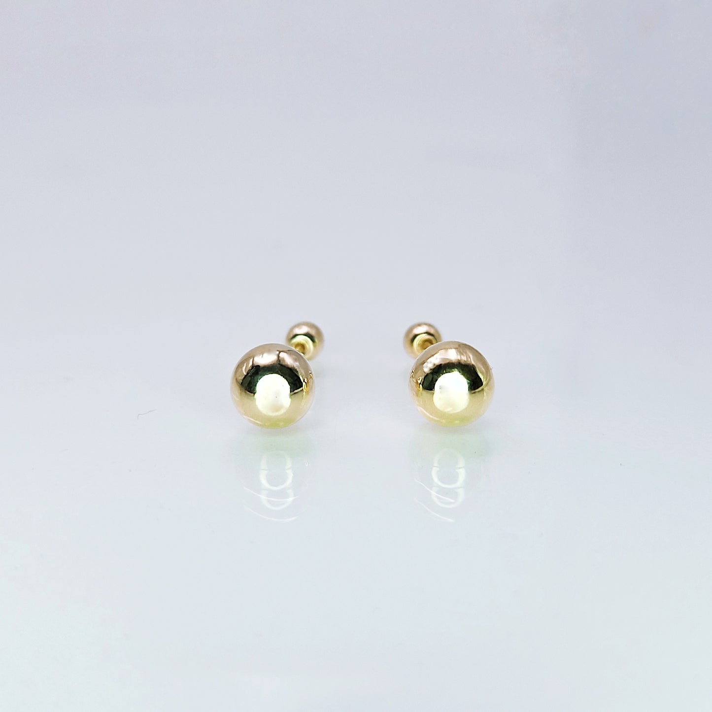 Aretes de oro. Dormilonas BM155