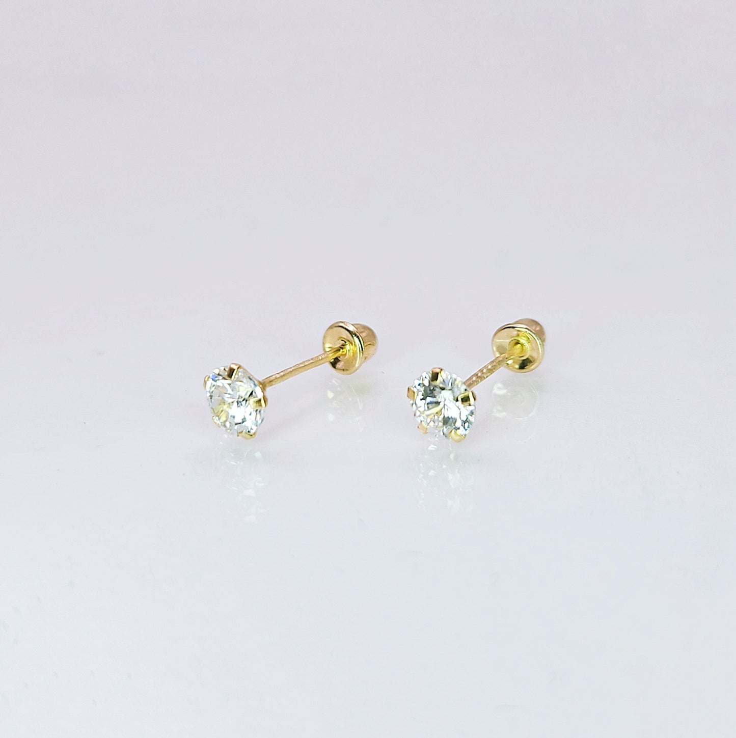 Aretes de oro. Zirconia BM102