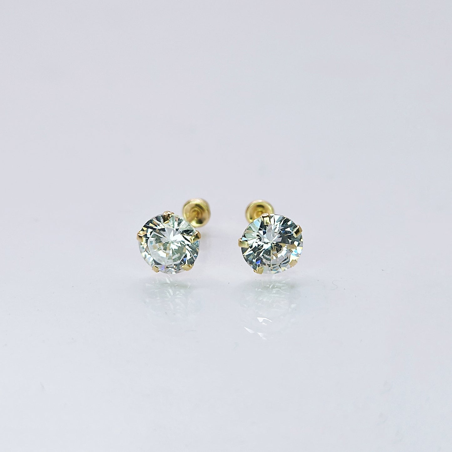 Aretes de oro. Zirconia BM104