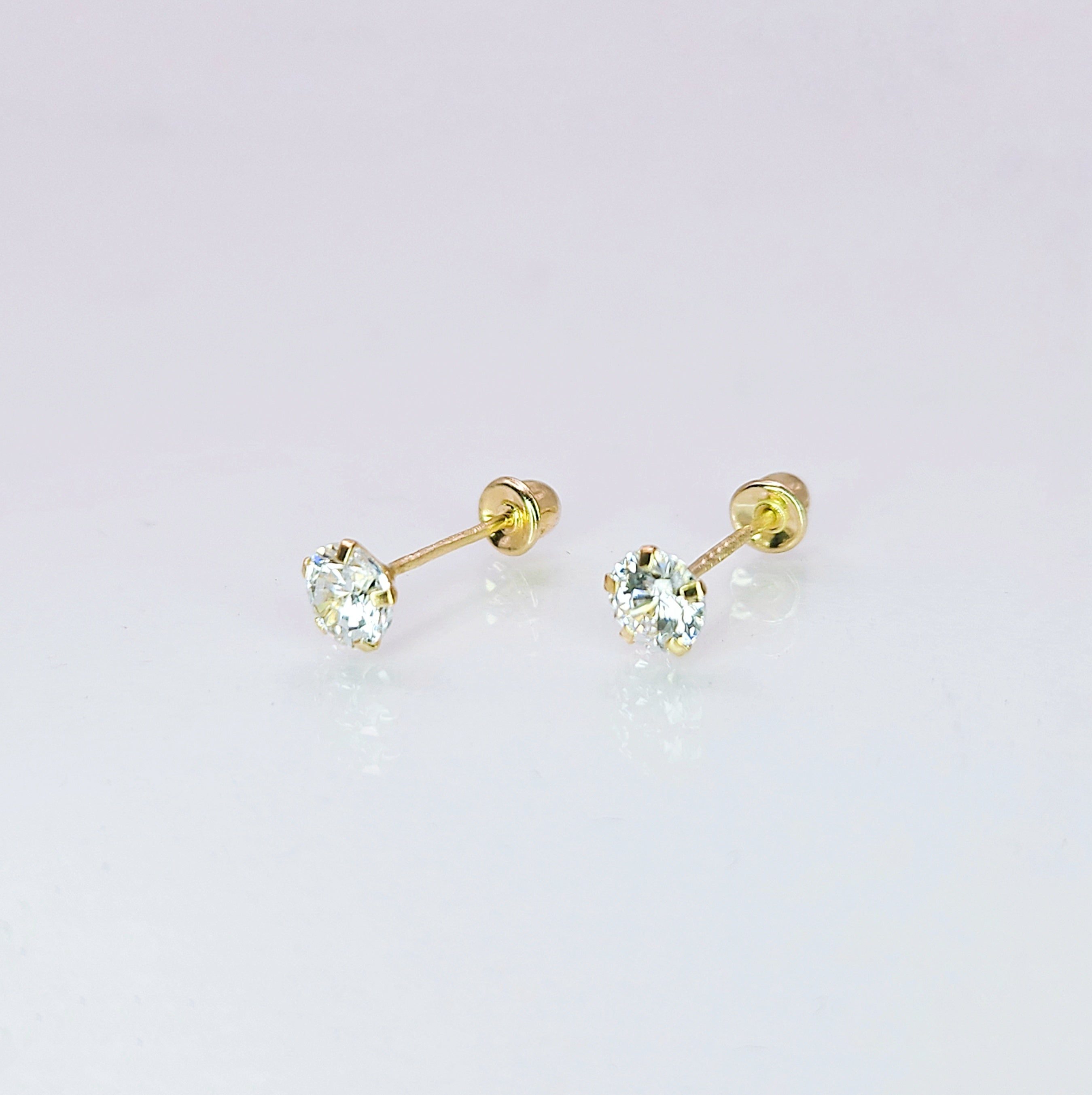 Aretes de oro. Zirconia BM102