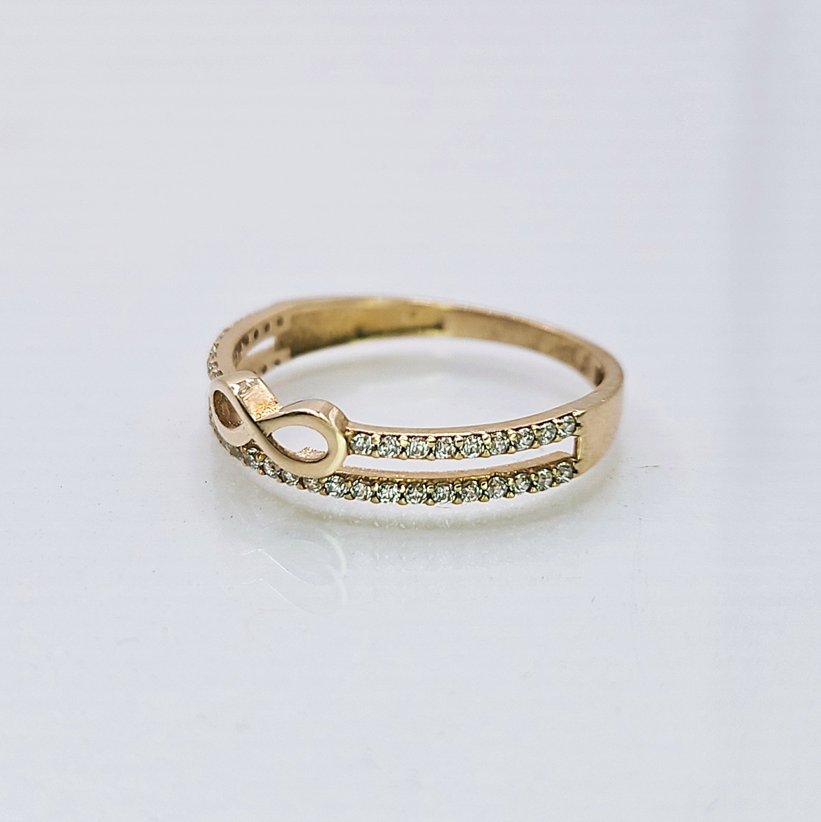 Anillo de Infinito con Churumbela. Mod 1846