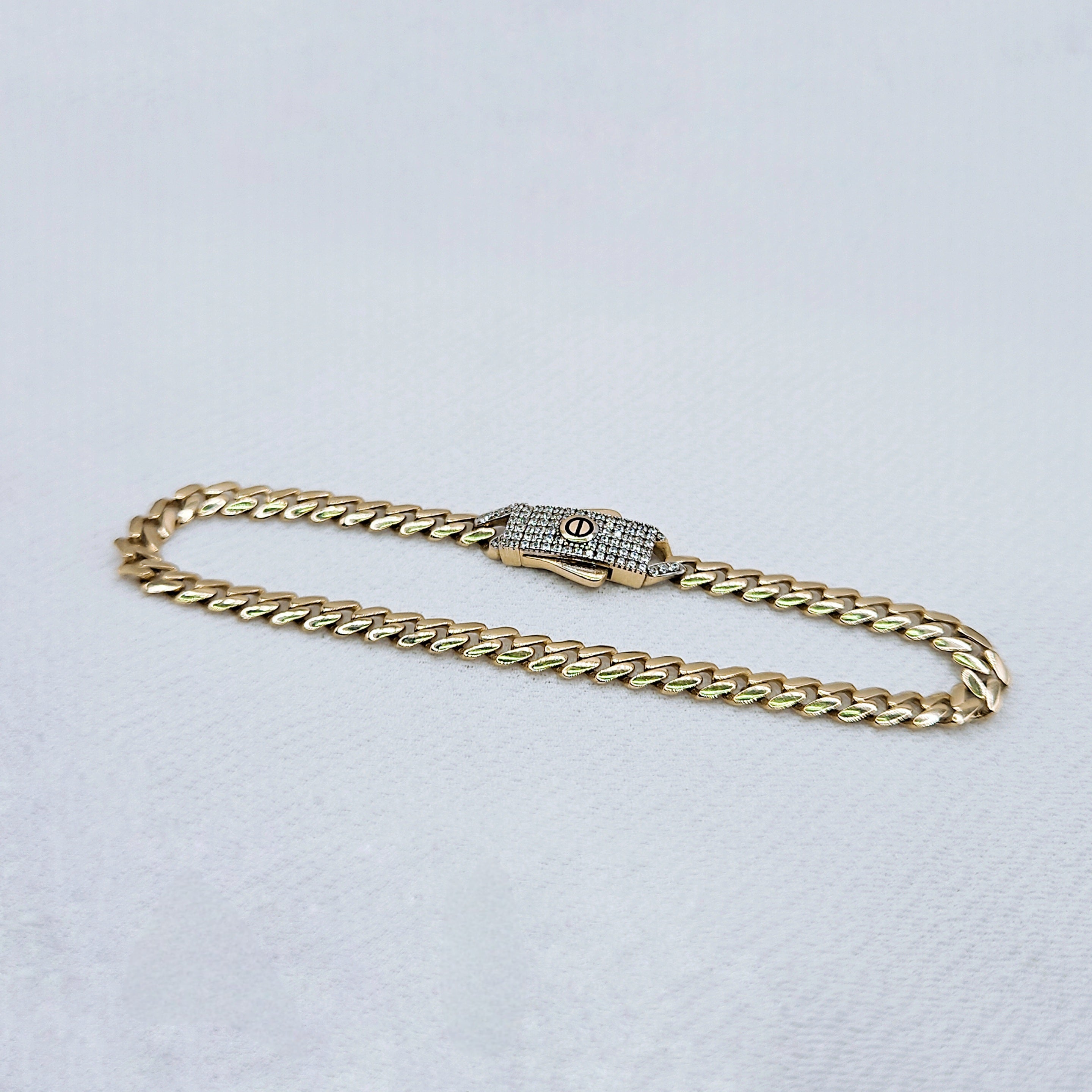 Esclava de Oro. RN01