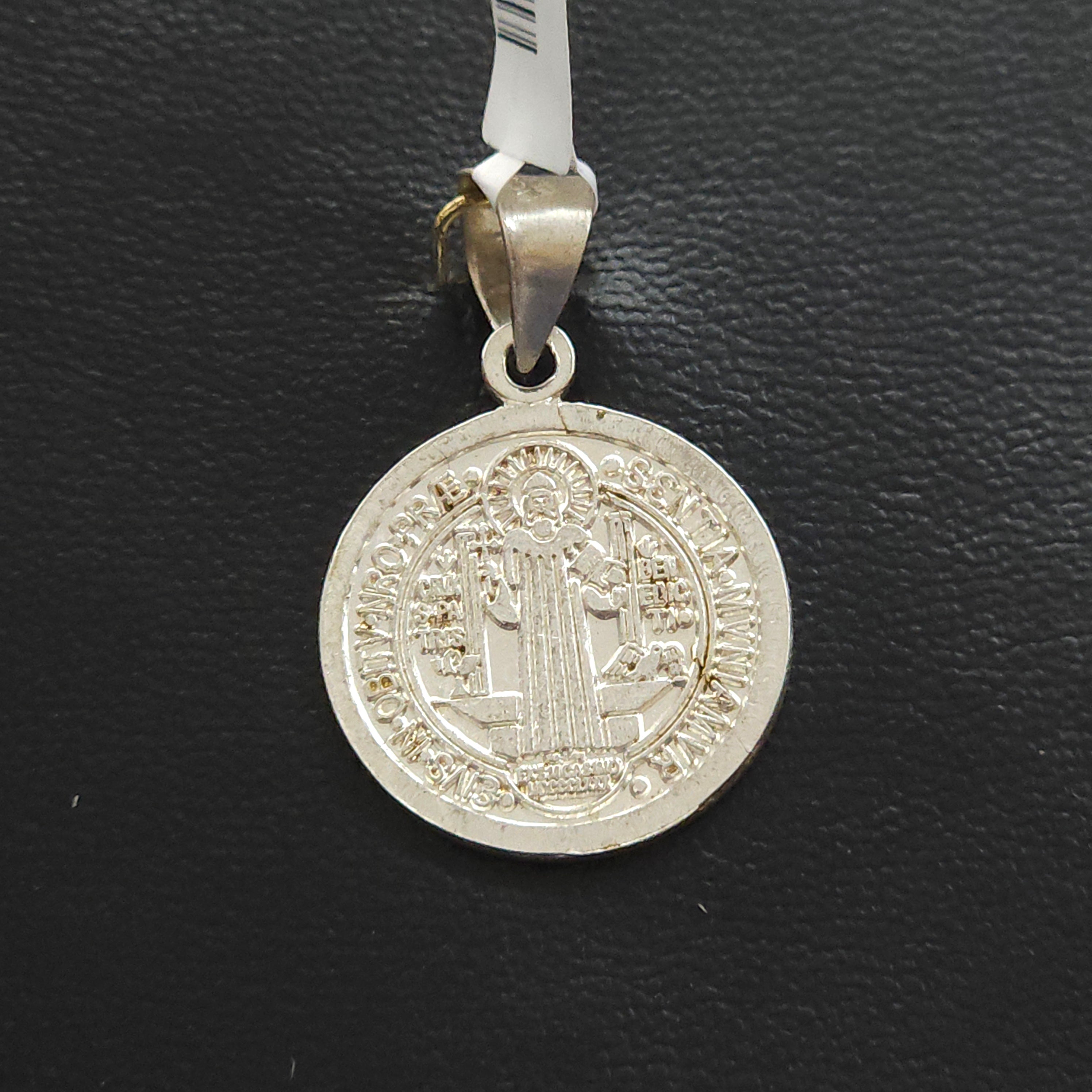 Dije de Plata. San Benito