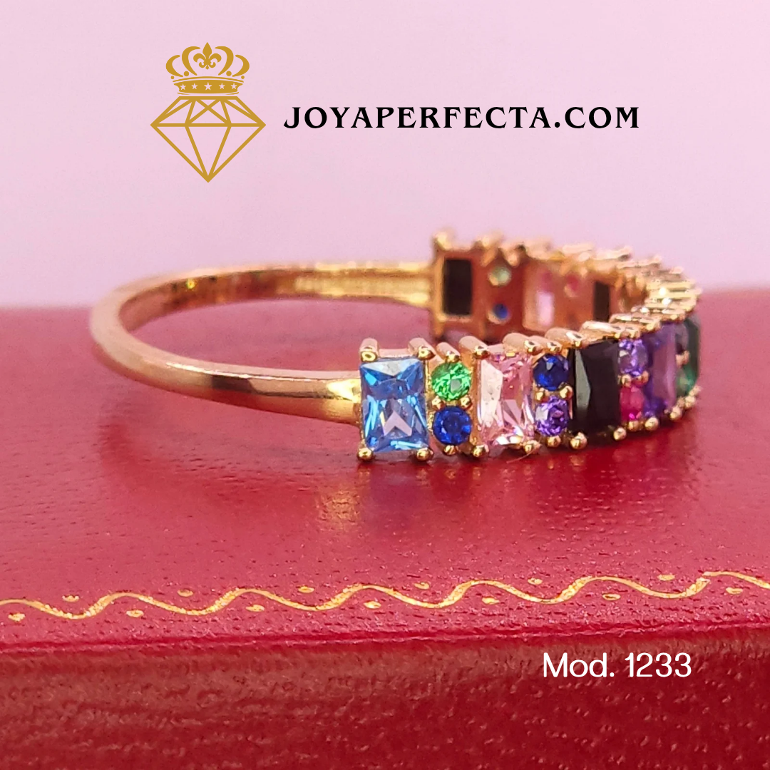 Anillo de oro. Churumbela Eterna. Mod 1233