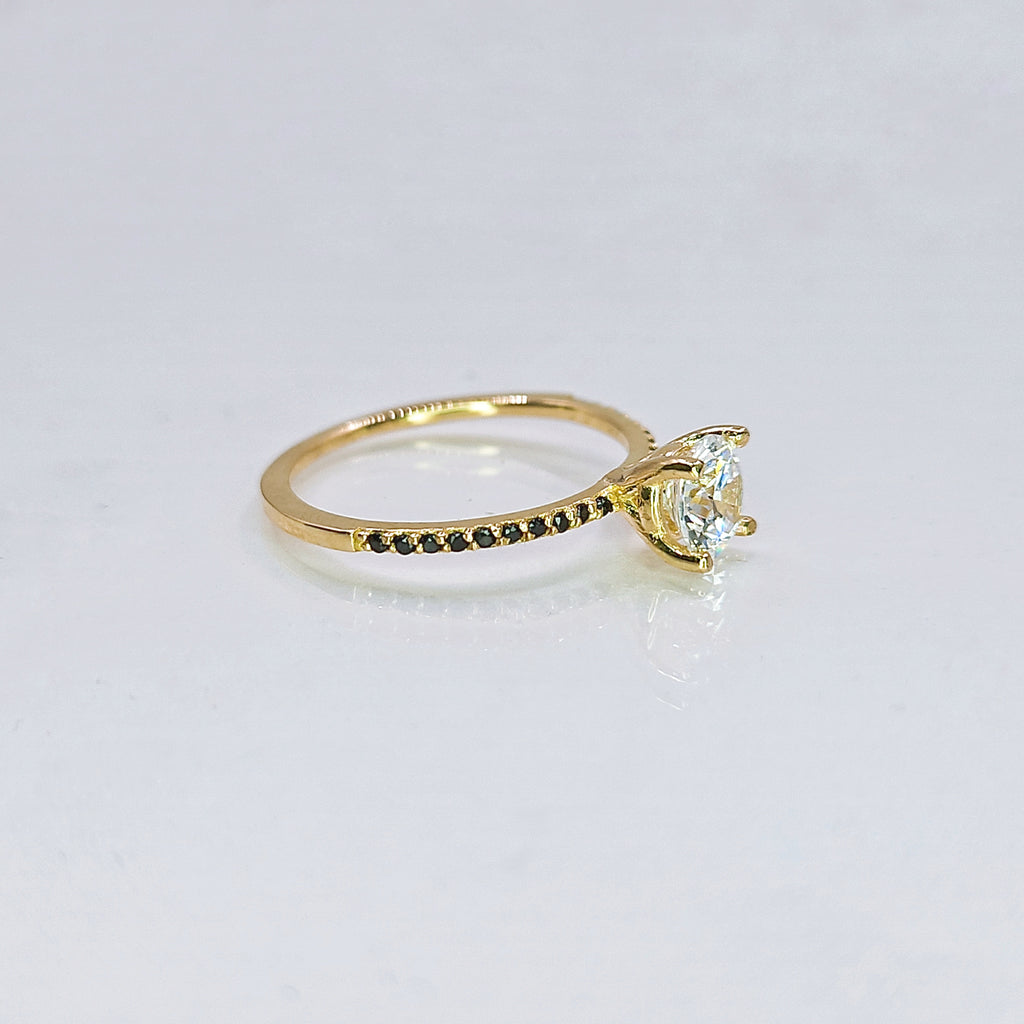 Anillo de oro. ANF153