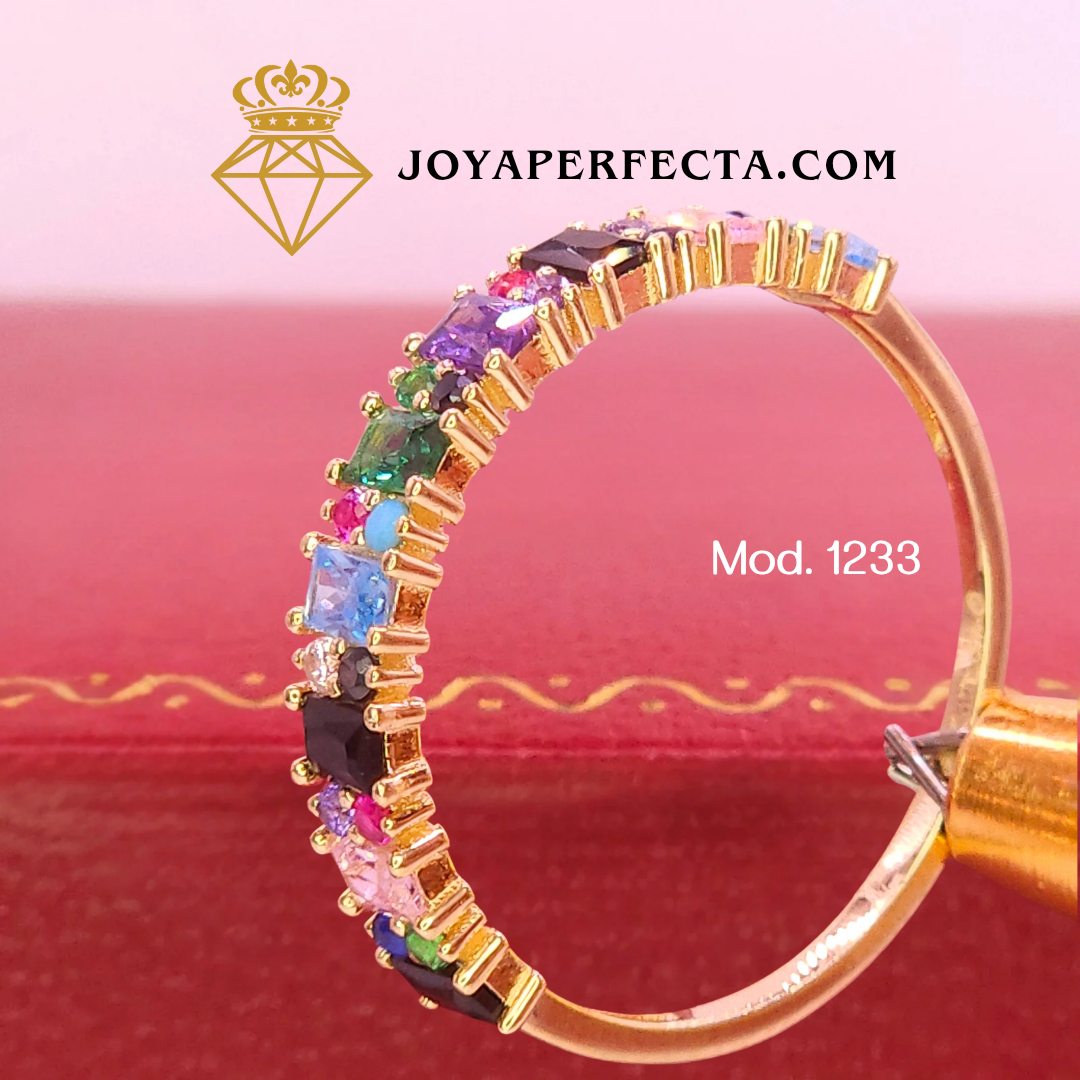 Anillo de oro. Churumbela Eterna. Mod 1233